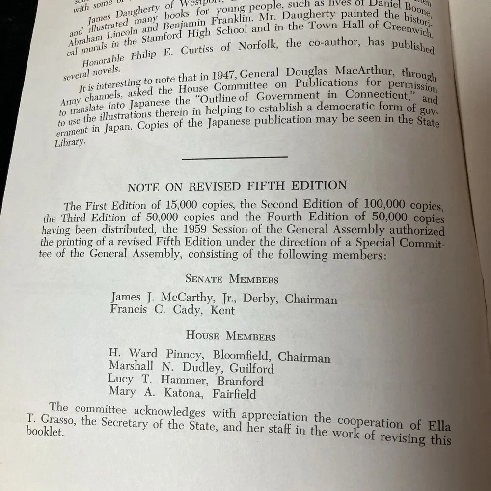1944 An Outline of Government in Connecticut James Daugherty Ct General Assembly